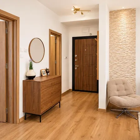 Sea-view 1br Near Dentaprime W/ Free Parking Varna