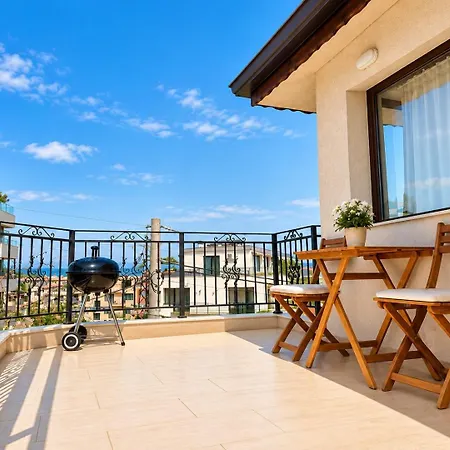 Apartament Sea-view 1br Near Dentaprime W/ Free Parking Varna